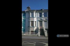 106, Queens Park Road, Brighton BN2 0GG