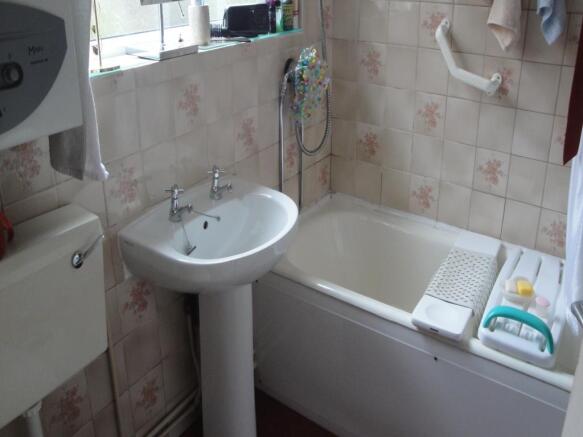 Photo 6