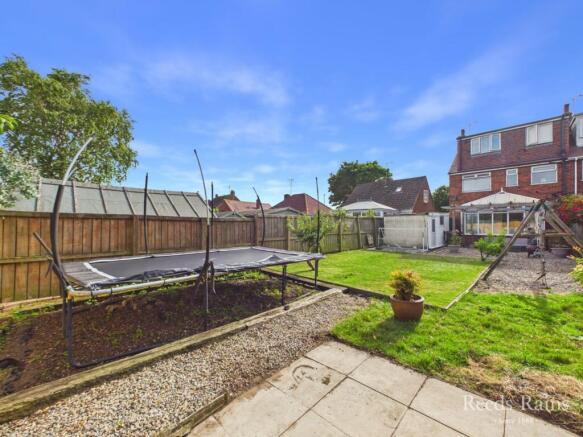 3 bed Semi-Detached for sale Image 10