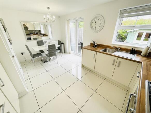 Kitchen Diner