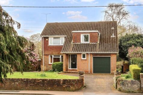 Heath Road, Petersfield, Hampshire, GU31