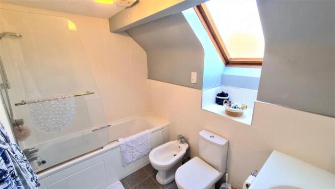 Ensuite Bathroom
