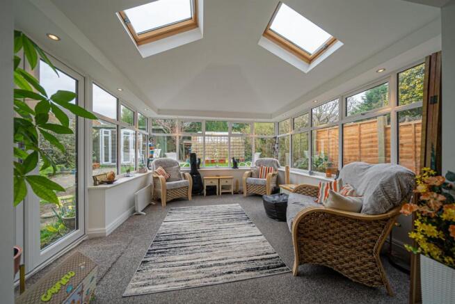 Garden/family room