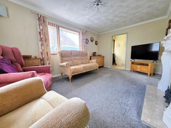 Apex Drive, Highbridge, Somerset, TA9 photo 4