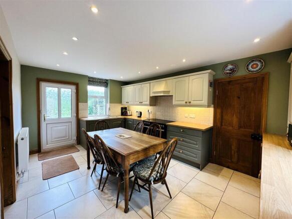 Kitchen Diner