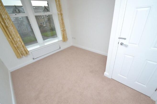 2 bed Flat to rent Image 4
