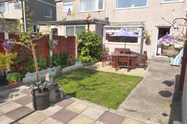 Rear Garden (3)