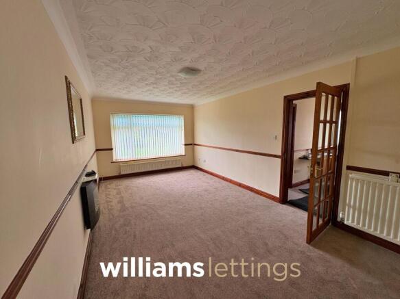 Lounge dining room