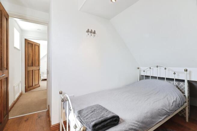3 bed Detached for sale Image 10