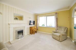68, Goldsmere Court, Fentiman Way, Hornchurch RM11 3XY