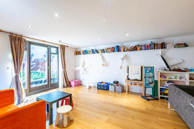 familyroom1