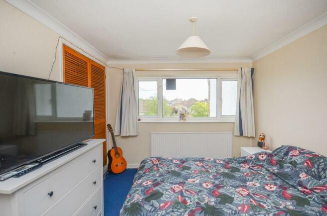 Bedroom two pic 2.jpg