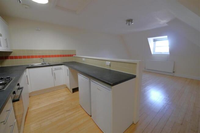 Lounge/Kitchen