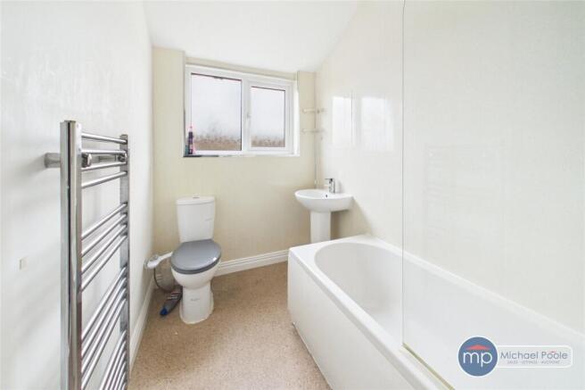 3 bed Terraced for sale Image 7
