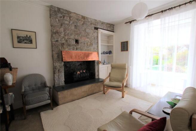 Sitting/Dining Room