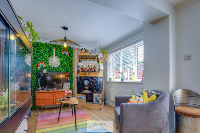 3 bed Detached for sale Image 10