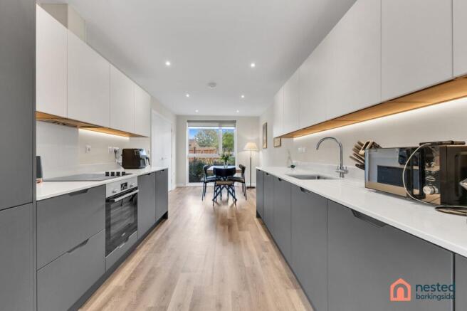 Kitchen / Dining Area