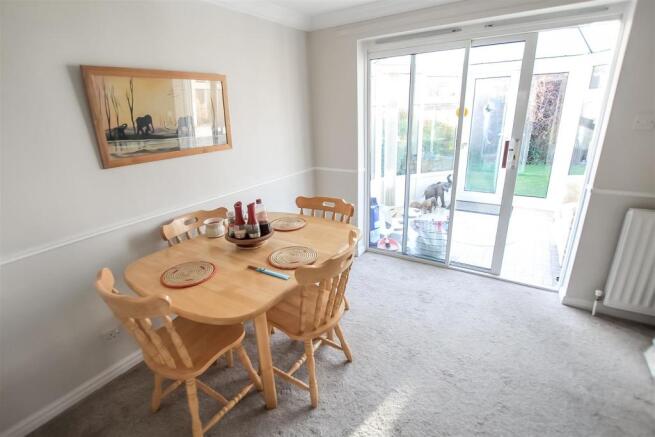 Dining Room.jpg