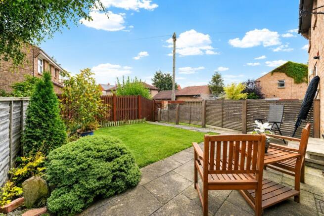 3 bed Semi-Detached for sale Image 10