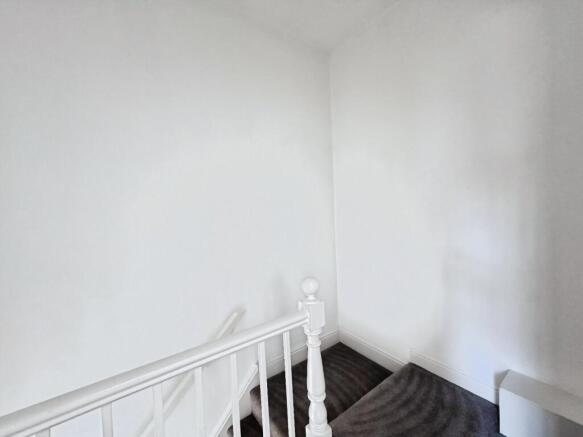 2 bed End of Terrace for sale Image 10
