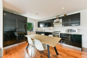 Flat 10, 106, Haydons Road, South Wimbledon, London SW19 1AW