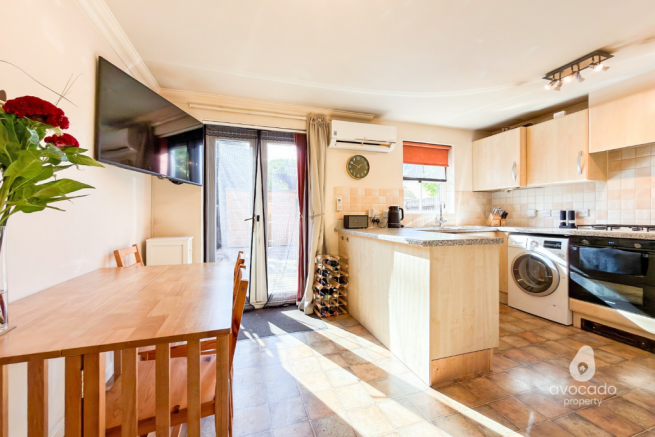 Sycamore Rise, Bracknell, RG12 photo 4