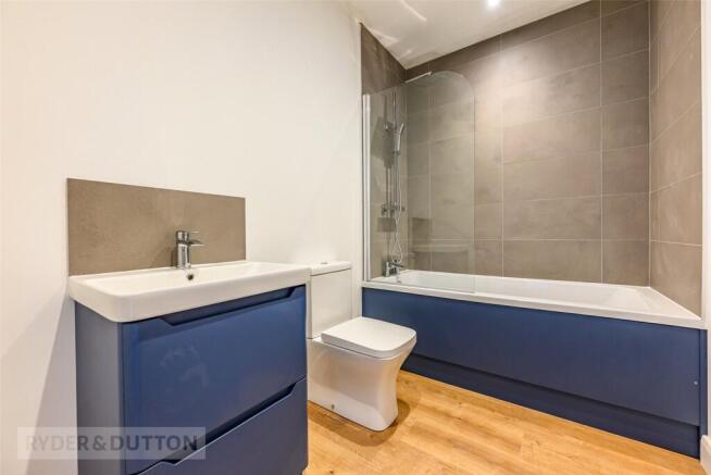 3 bed Semi-Detached for sale Image 10
