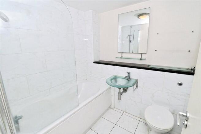 1 bed Apartment for sale Image 5