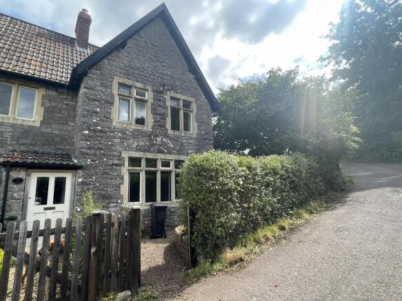 1 Menla Cottage