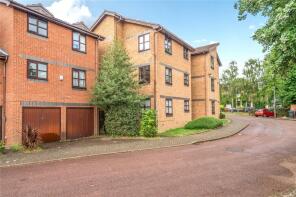13, Tarragon Grove, Sydenham, London SE26 5ND