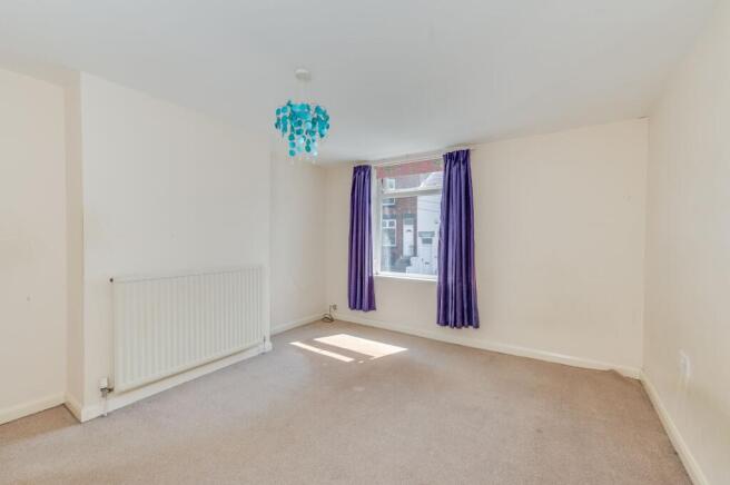 2 bed Terraced for sale Image 7