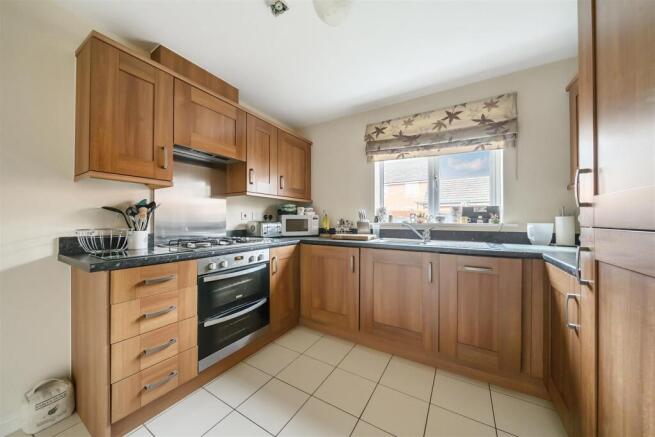 47 Woodvine Road, Shrewsbury, SY1 4NR photo 4