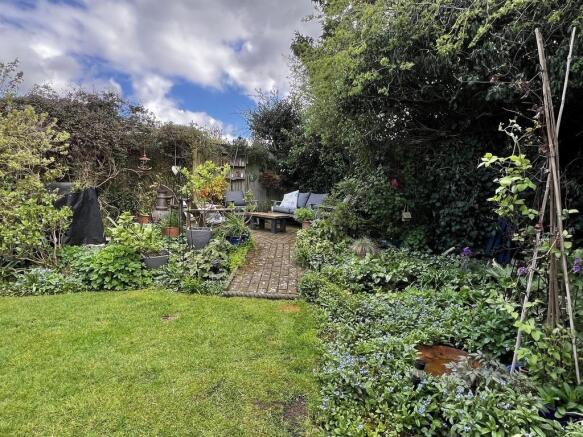 59, Littledale, Pickering, YO18 photo 4
