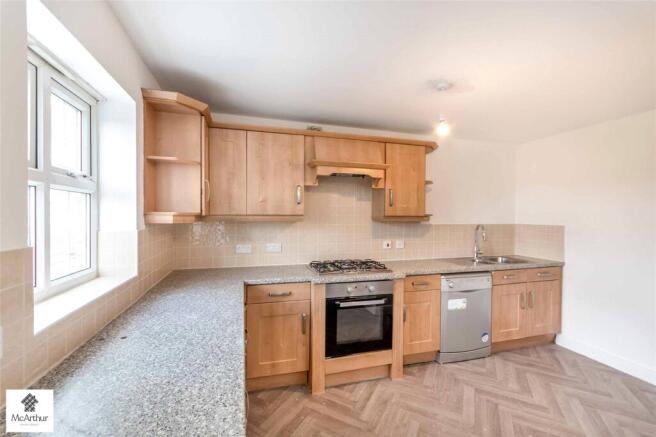 3 bed House for sale Image 6