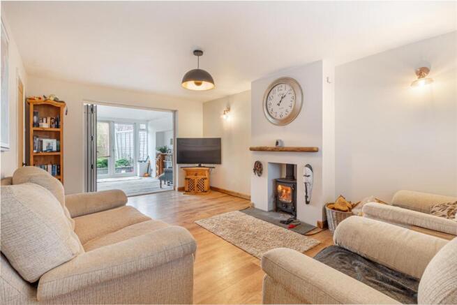 Living-room-4.jpg
