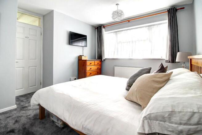 Bed 1