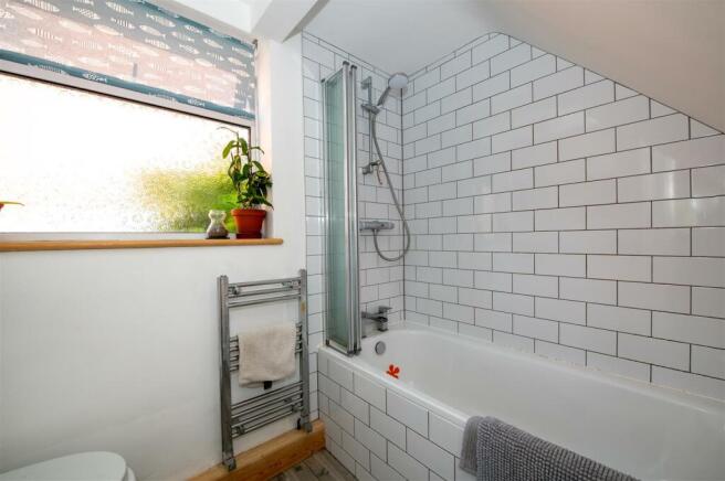 8 Council Houses internal-6.JPG