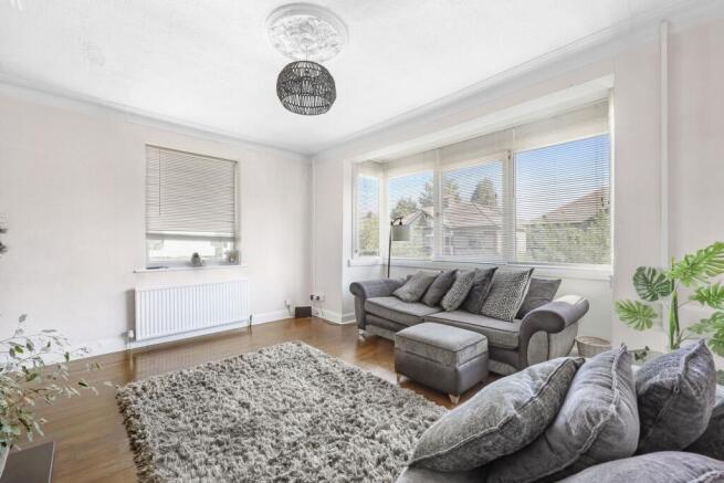 Lechmere Avenue, Woodford Green, IG8 photo 4