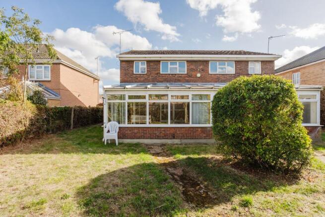 Maybank Avenue, Hornchurch, Havering photo 2
