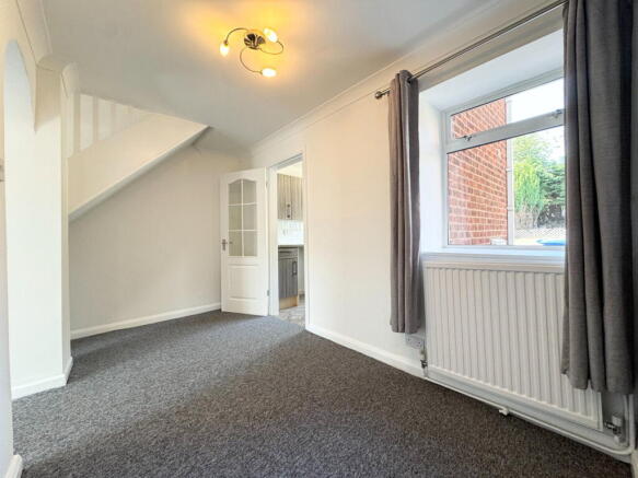 2 bed Terraced for sale Image 6