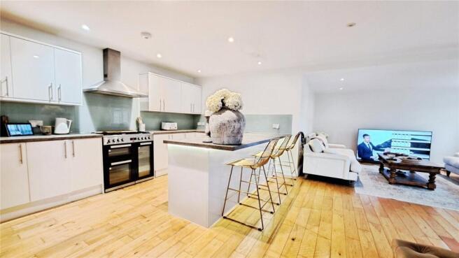 Living Room/Kitchen