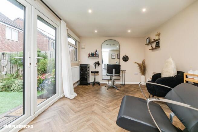 3 bed Semi-Detached for sale Image 7