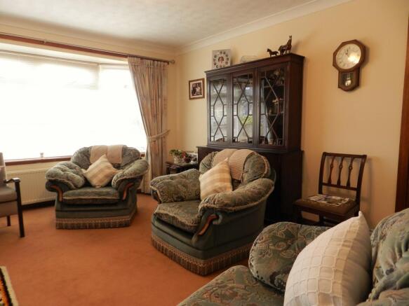 Lounge 2 (Property Image)