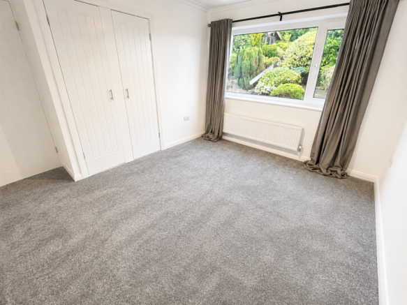 2 bed Detached Bungalow for sale Image 9