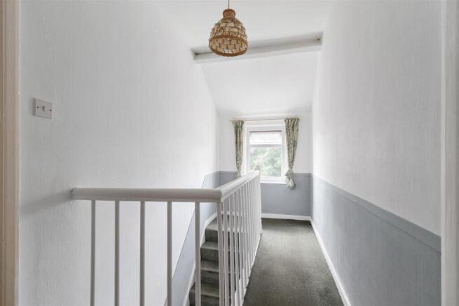 4 bed Terraced for sale Image 6