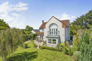 Papplewick, Chard Road, Axminster EX13 5ED