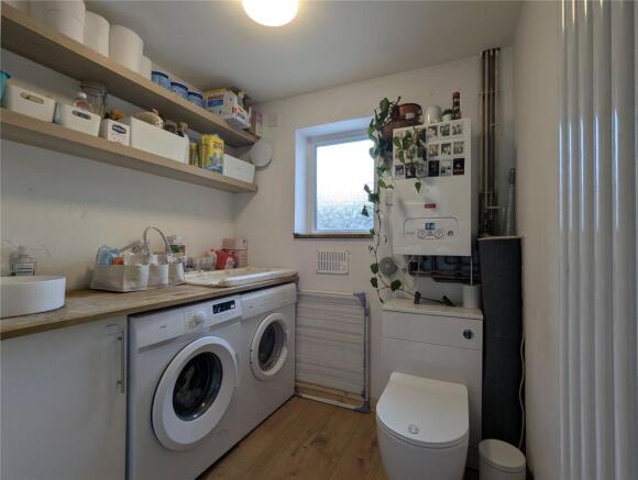 2 bed Semi-Detached for sale Image 9