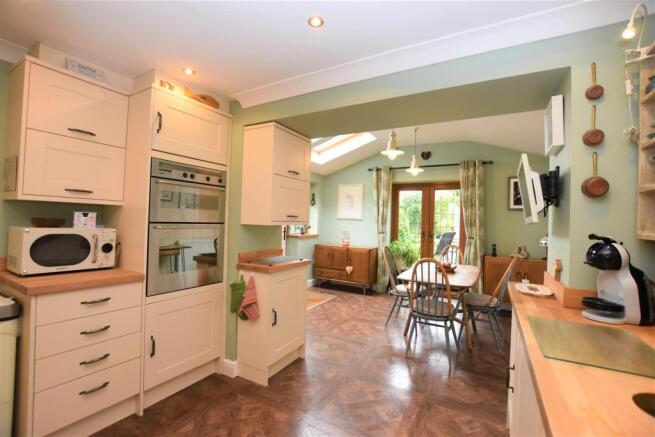 Kitchen Diner