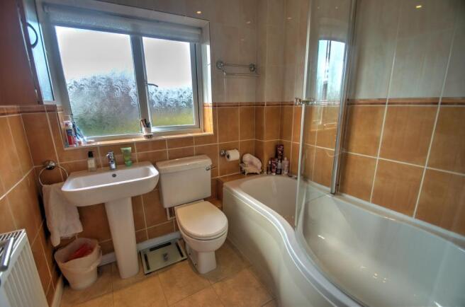 Huntley Grove Bath 1