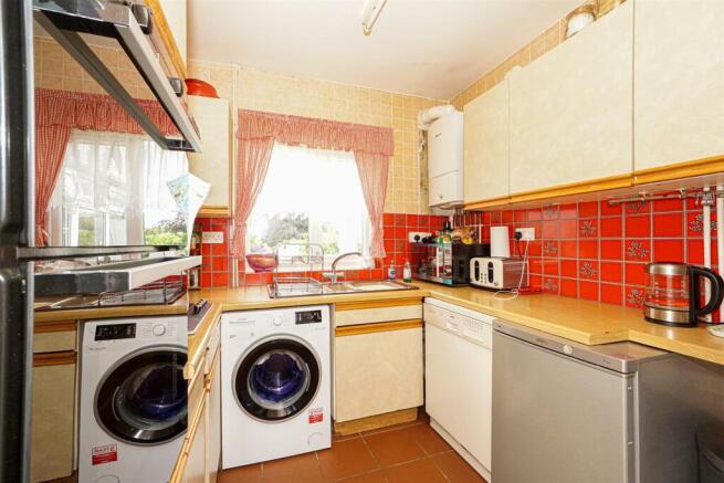 188 Sedlescombe Road North (64)_ Alto.jpg
